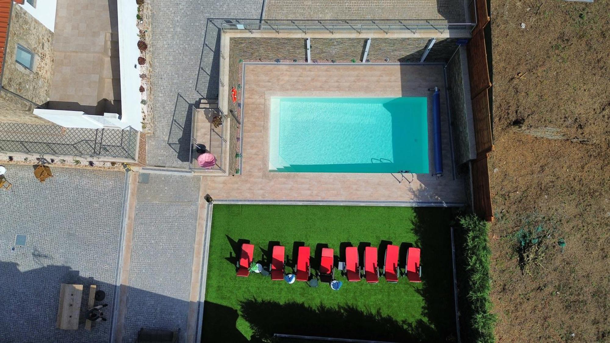 Fonte Retreat Home - Jacuzzi And Heated Swimming Pool Sandim Exterior photo