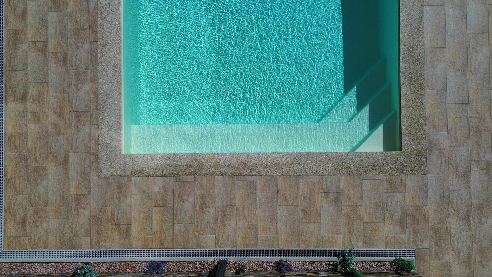Fonte Retreat Home - Jacuzzi And Heated Swimming Pool Sandim Exterior photo